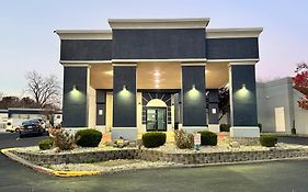 Quality Inn And Suites Sharonville Ohio